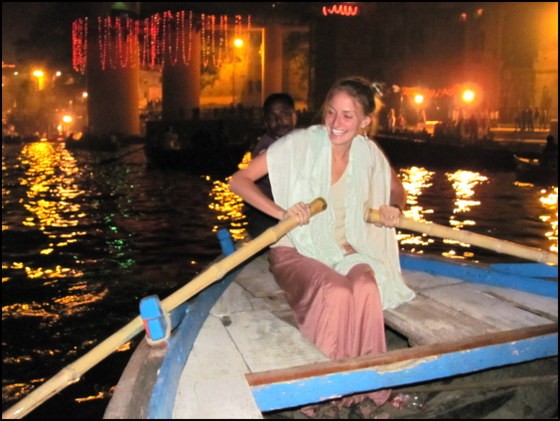 india travel bucket list varanasi ghats 