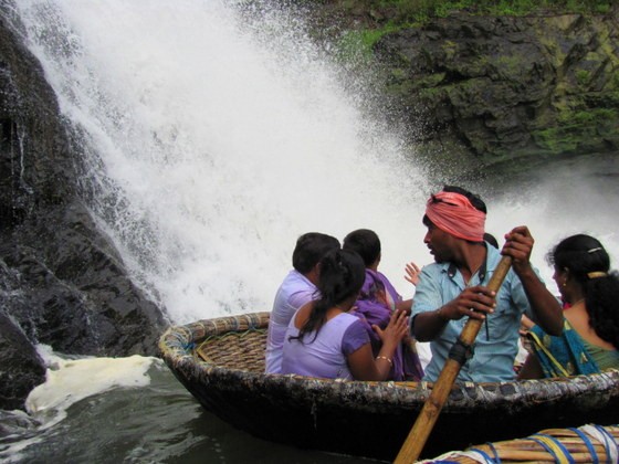 shivanasamudra waterfalls